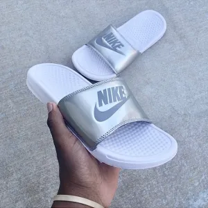 WMNS NIKE BENASSI SLIDES JUSTDO IT SILVER GREY GRAY JDI WOMENShiny