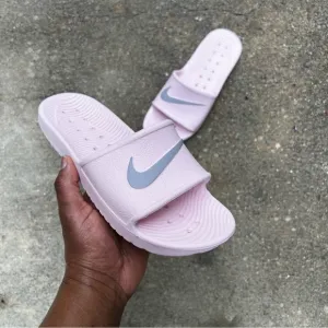 WMNS NIKE KAWA SHOWER SANDALSSWOOSH LIGHT BUBBLE GUM BABY PINKS WATER ROSE