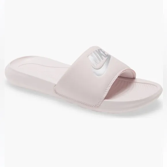 WMNS NIKE VICTOR ONE SLIDES ALL BLACKS BARELY ROSE PINK METALLIC SILVER