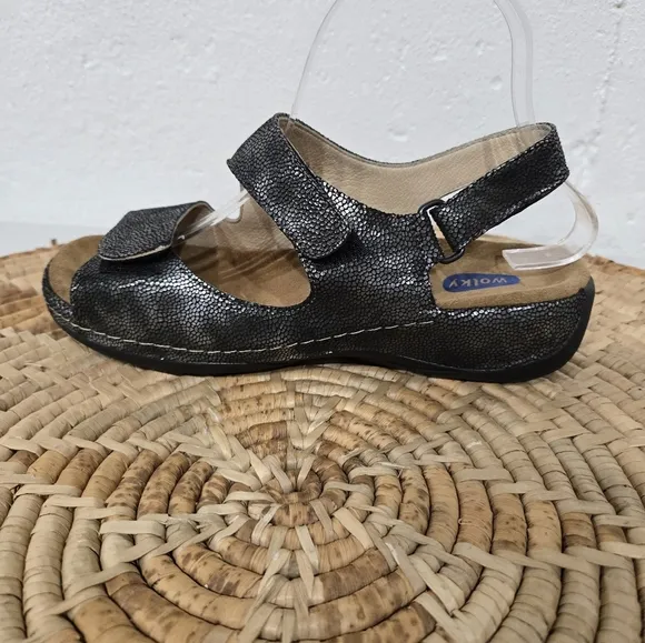 Wolky Iridescent Black Silver Comfort Strappy Sandals 7-7.5