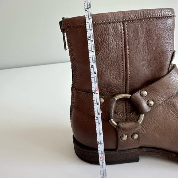Women’s FRYE 6 Phillip Harness Short Taupe Gray‎ Moto Leather Boots