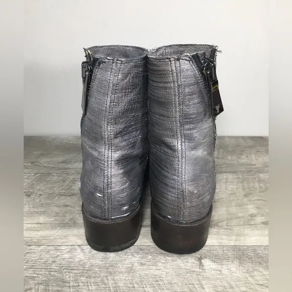 Womens Frye 78052 Demi Gray Pewter Zip Leather Ankle Moto Bootie Boots Size 7