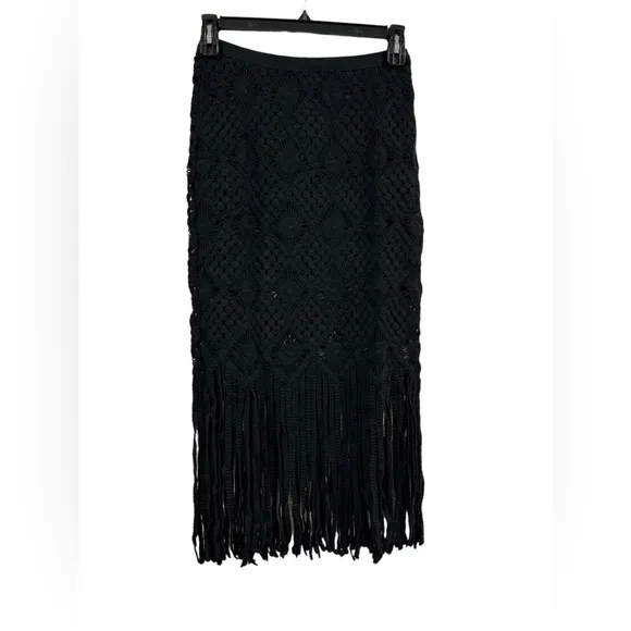 Women’s Lulus Enviable Summer Black Crochet Fringe Midi Skirt Medium NWT