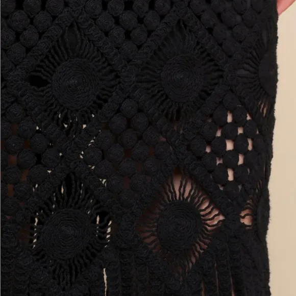 Women’s Lulus Enviable Summer Black Crochet Fringe Midi Skirt Medium NWT