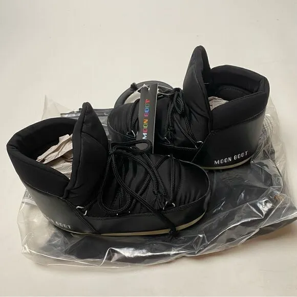 Womens Short Icon Pumps Moon Boots Black Waterproof NWT Size 4.5/5.5