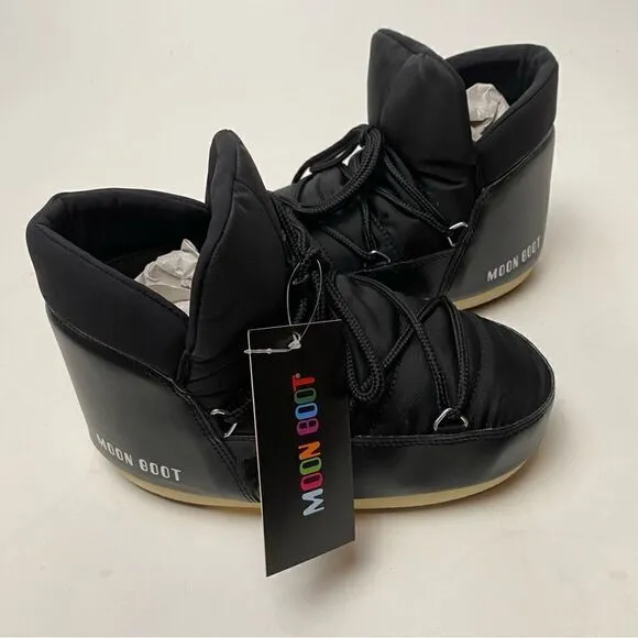 Womens Short Icon Pumps Moon Boots Black Waterproof NWT Size 4.5/5.5