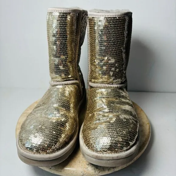 Womens Size 8‎ UGG Classic Short Boots Tan Gold Sequin