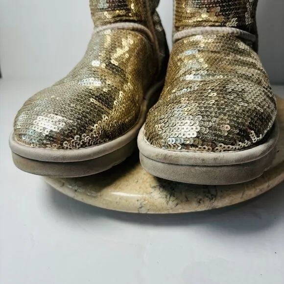 Womens Size 8‎ UGG Classic Short Boots Tan Gold Sequin