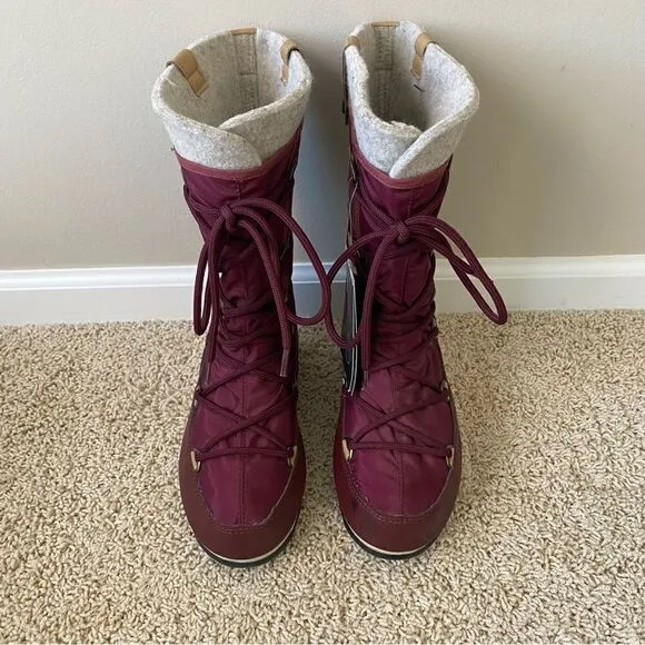 Womens Tall Icon Moon Boots Maroon Tan Brown NWT Size 5.5