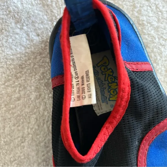 Y2K 2000 Nintendo Creatures, Pokémon Water Shoes