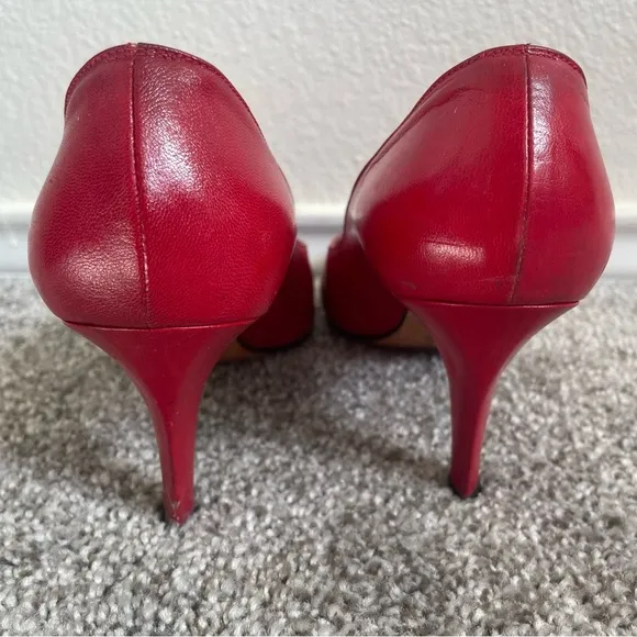 Yves Saint Laurent YSL Vintage Heels Women’s Size 8 M Red Leather Classic Pumps
