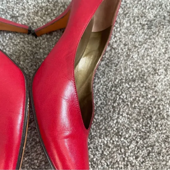 Yves Saint Laurent YSL Vintage Heels Women’s Size 8 M Red Leather Classic Pumps