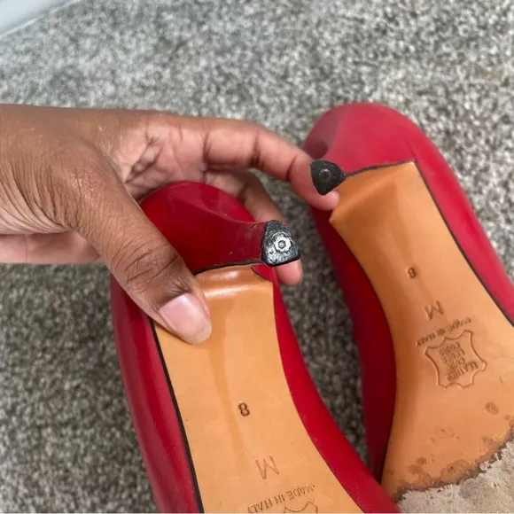 Yves Saint Laurent YSL Vintage Heels Women’s Size 8 M Red Leather Classic Pumps