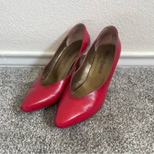 Yves Saint Laurent YSL Vintage Heels Women’s Size 8 M Red Leather Classic Pumps