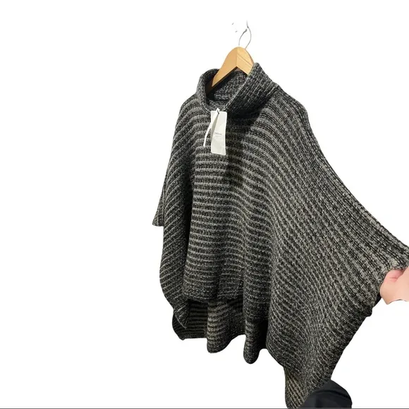 ZARA KNIT ITALIAN YARN WOOL ALPACA BLEND TURTLENECK OVERSIZED SWEATER