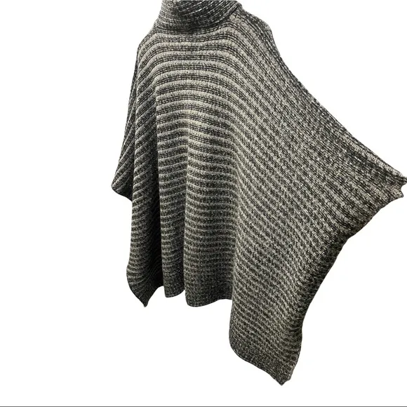 ZARA KNIT ITALIAN YARN WOOL ALPACA BLEND TURTLENECK OVERSIZED SWEATER
